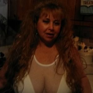 Meet your Posher, Deborah